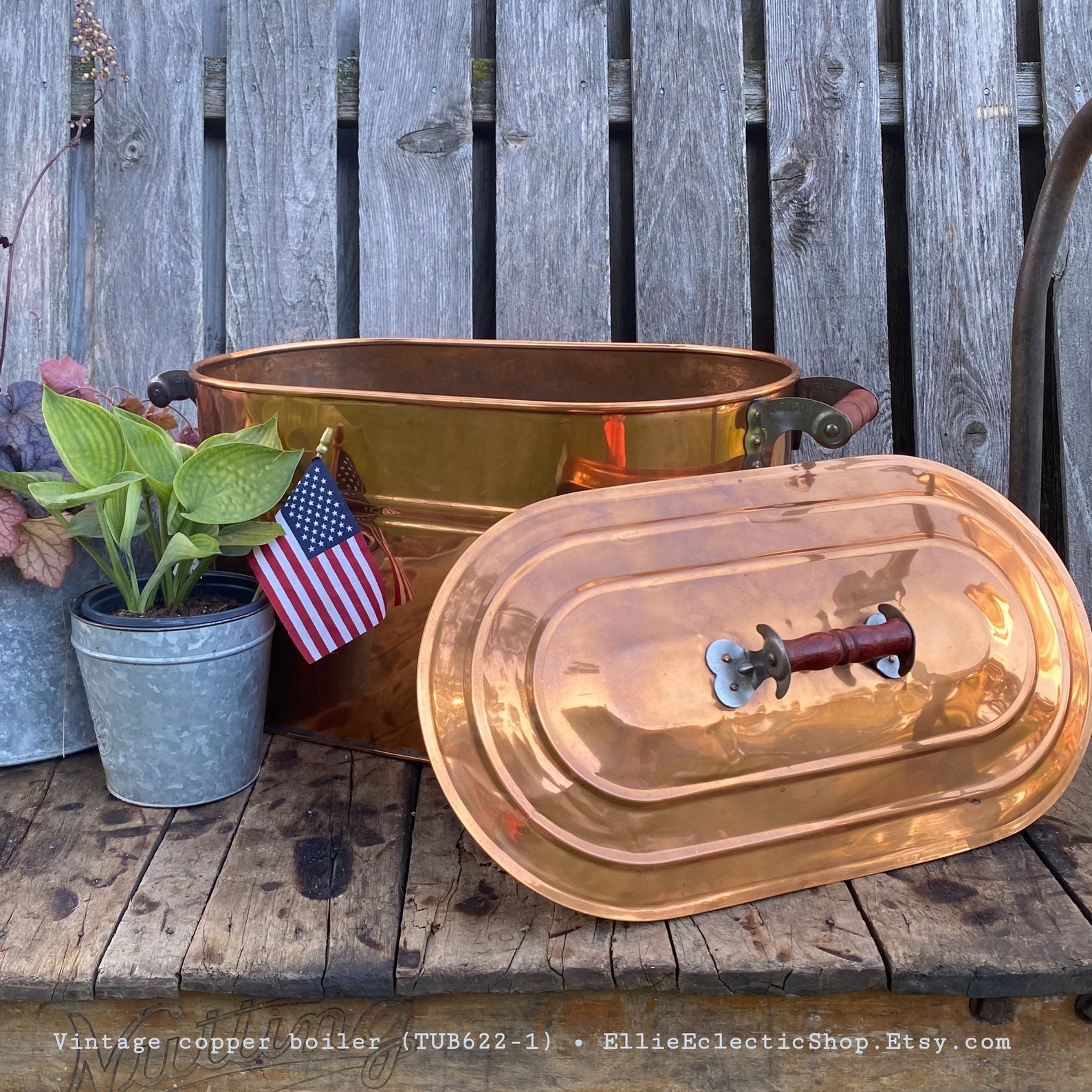 10 Vintage Garden Decor Ideas that never disappoint you. 11 10 Vintage Garden Decor Ideas that never disappoint you.