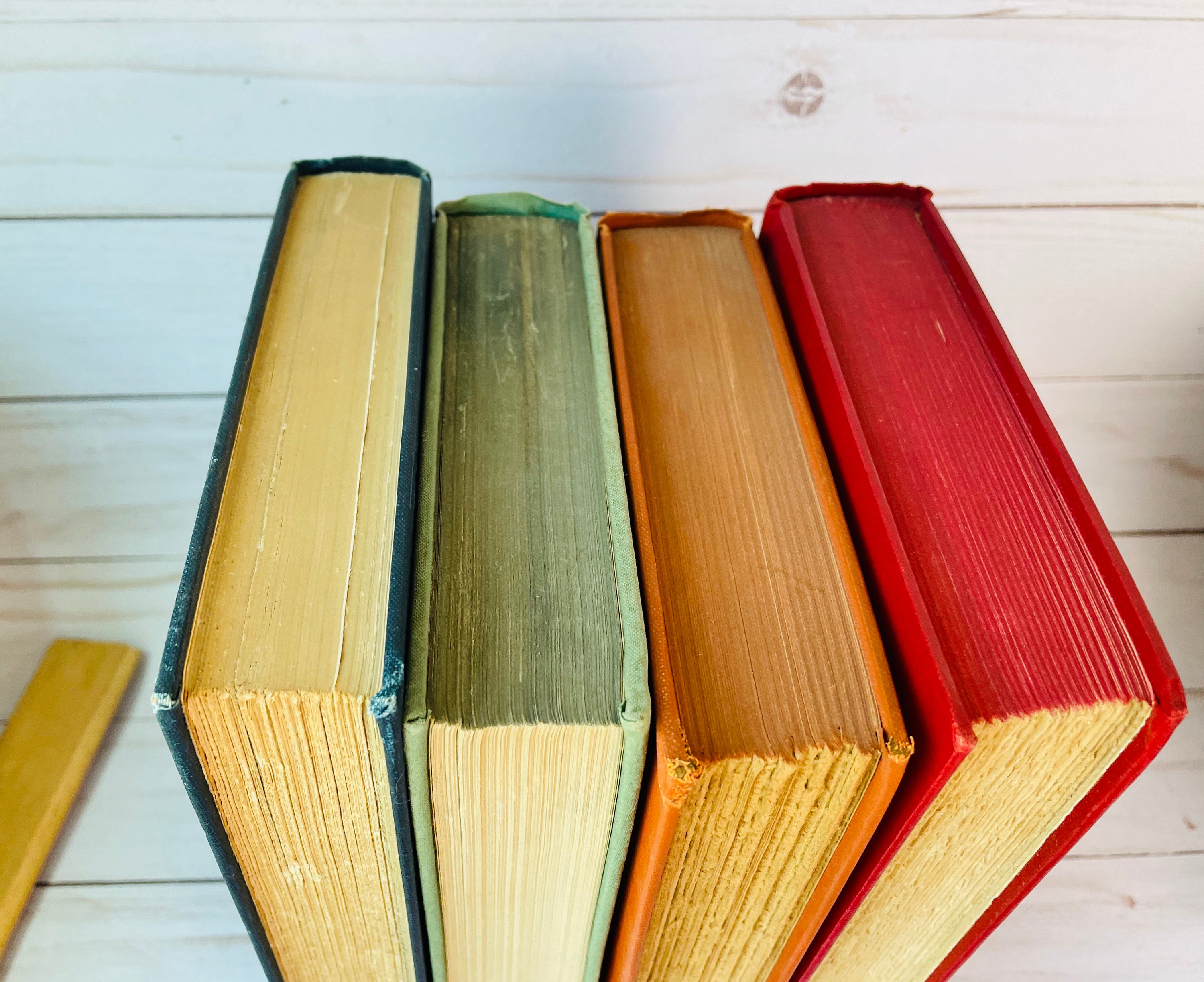Vintage Set of Rainbow Books--set of Decorative Colorful Books - Etsy