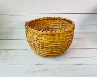 Small Round Woven Basket- Decorative Basket- Boho
