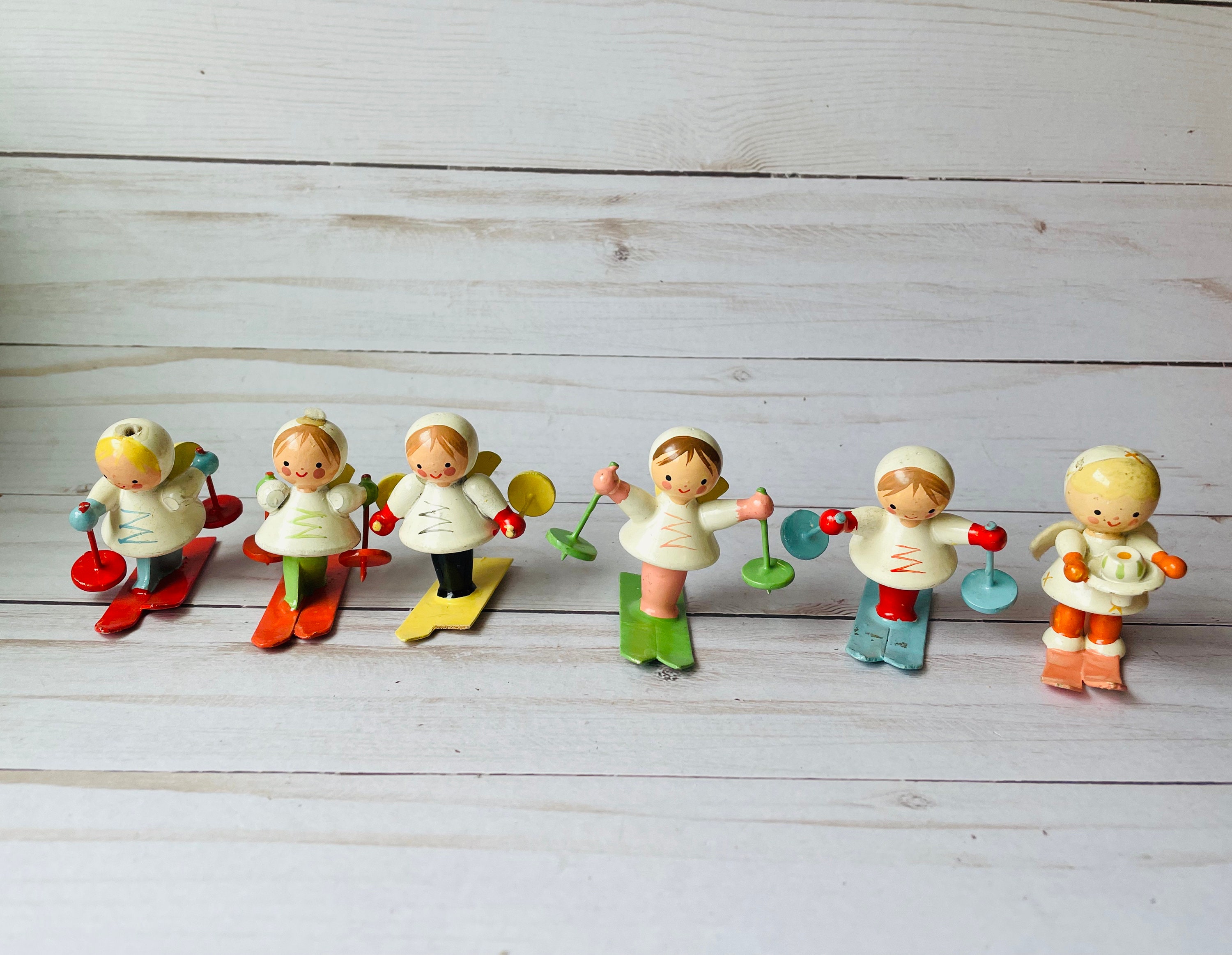 白馬 置物 ドイツ製 ECHT ALTMANN Vintage Set of 6 Erzgebirge Wooden Skier Figurines Made in