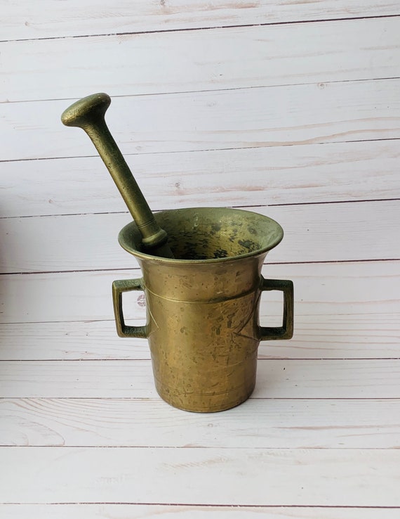 Kitchen, Dining & Bar Mortar & Pestles VINTAGEBRASSBIG MORTAR & PESTLE4 1/2" HGT.81/2" L