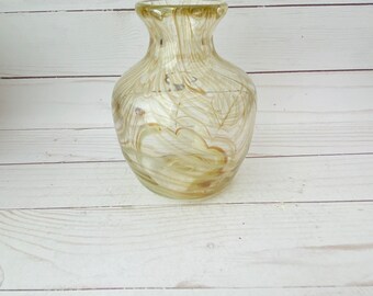 Vaso in vetro soffiato a mano con piume tirate firmato M. Rhys Williams