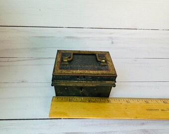 Vintage Miniature Metal Cash Box Made in England--england Money