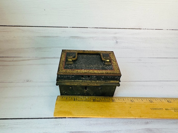 Vintage Miniature Metal Cash Box Made in England--england Money