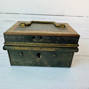Vintage Miniature Metal Cash Box Made in England--England Money Box--Mini Metal Lock Box--Vintage Mini Cash Box