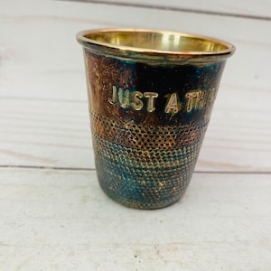 Schnauftasse, Vintage Thimble Jigger für eine Bar