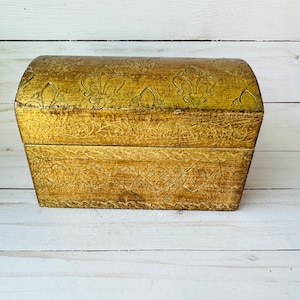 Vintage Florentine Box--Domed Florentine Jewelry Box
