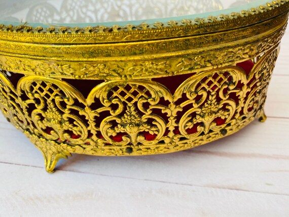 Jewelry Boxes - Large Heart Shaped Ormolu Box - image 10