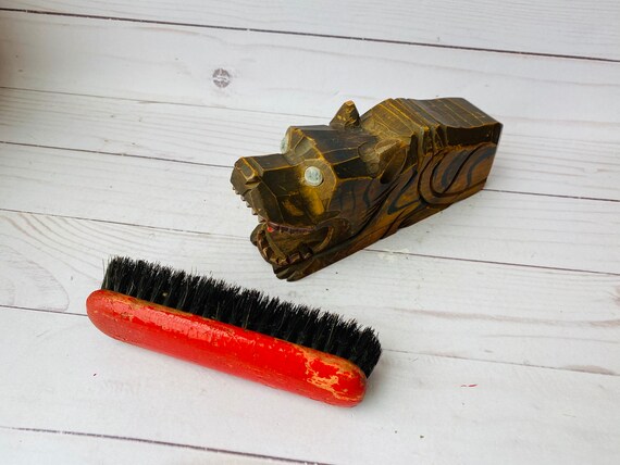 Vintage Carved Tiger Shoe Brush--Vintage Shoe Bru… - image 10