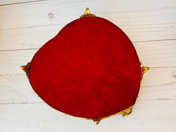 Jewelry Boxes - Large Heart Shaped Ormolu Box - image 8