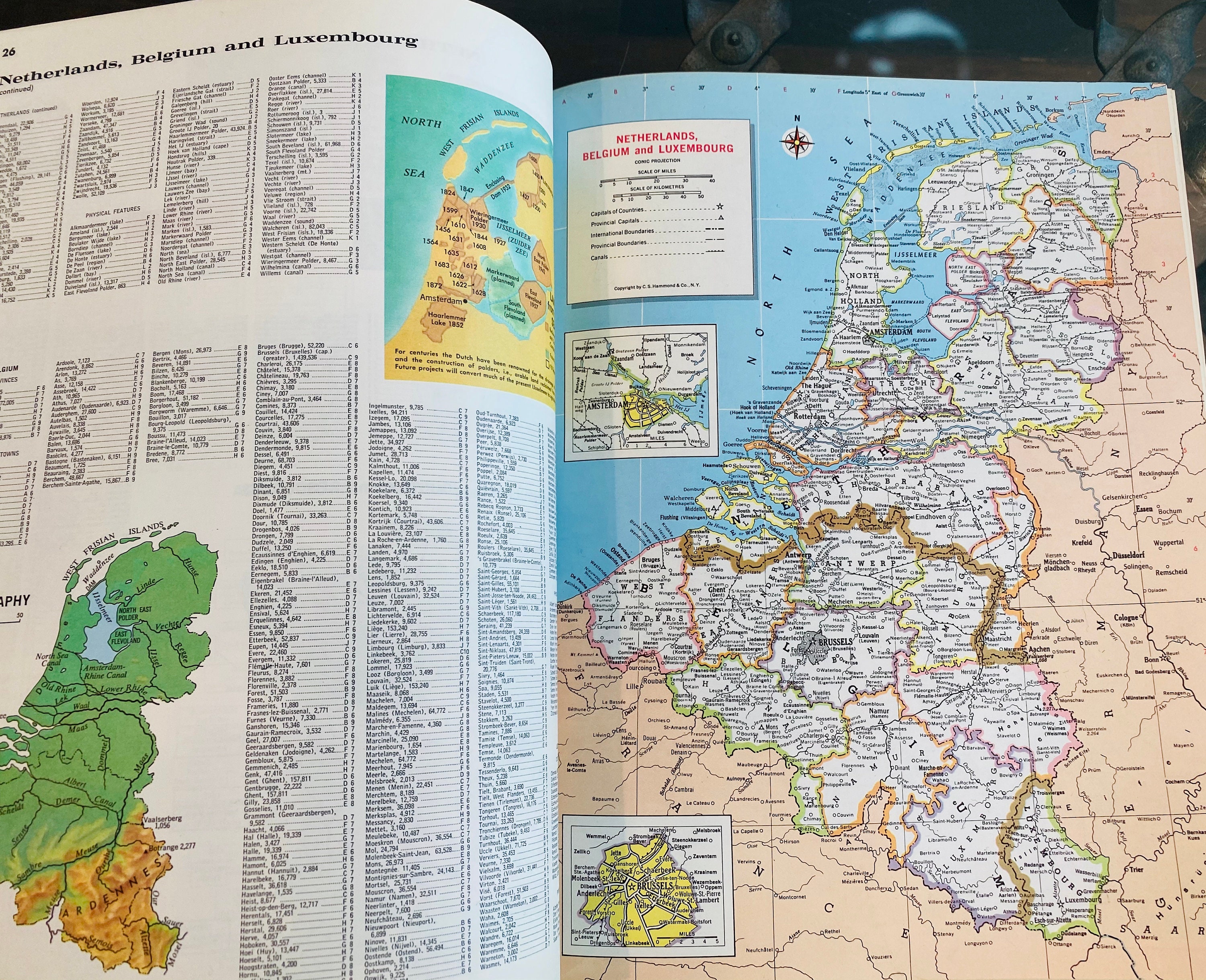 【国内配送】 1967 Etsy - Book Atlas Atlas- World Standard Hammond 洋書