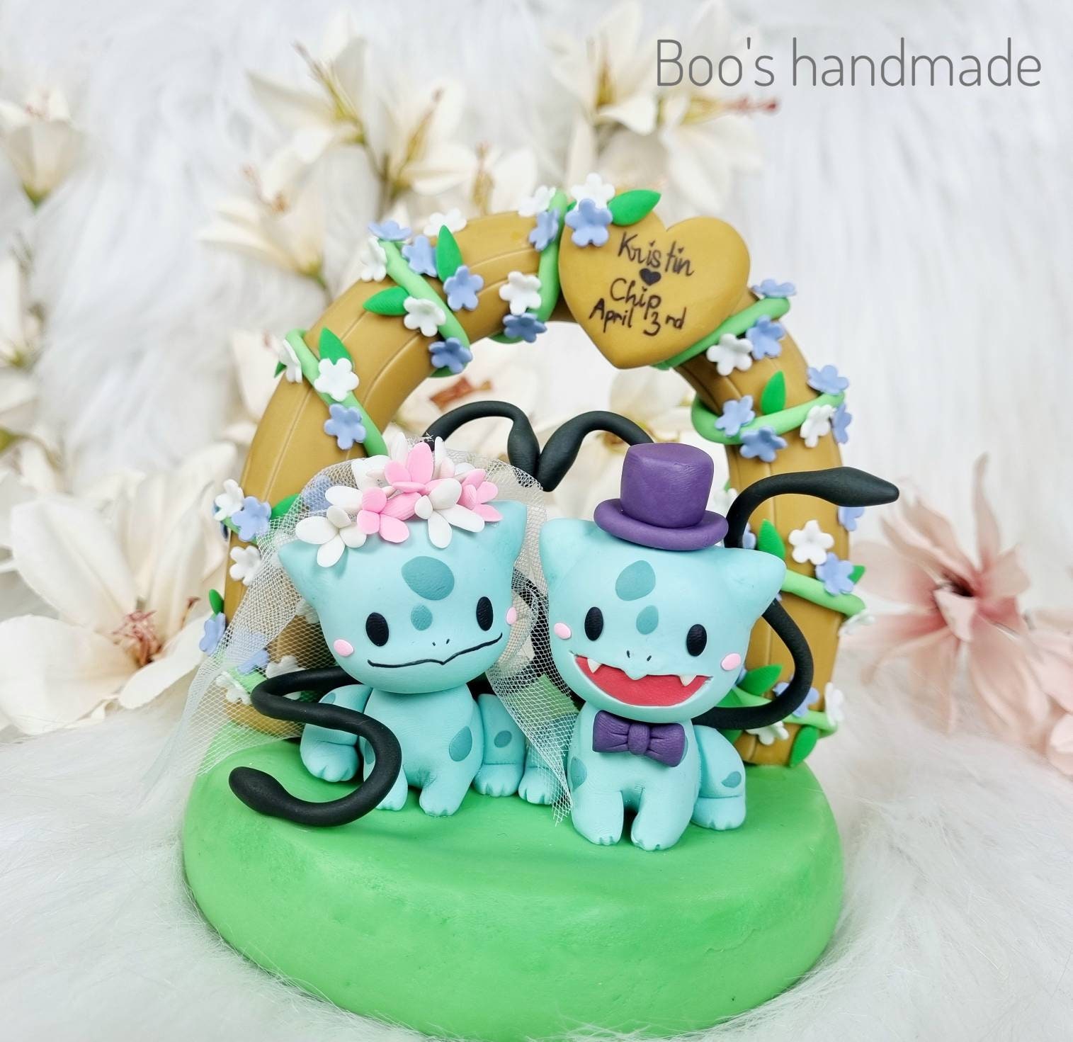 ウエディングケーキトッパー フシギダネカップル - 粘土で手作り