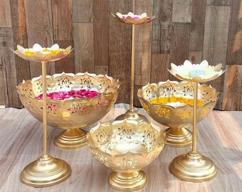 Lotus cut taj Urli/Urali/Iron urli with bowl/urli with stand/Uruli set/Christmas/Pooja/wedding Gift/DIWALI GIFT/Home Decoration 9 Pc