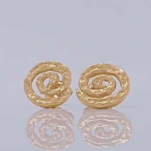 Contemporary earrings for women with a textured round spiral image 1
