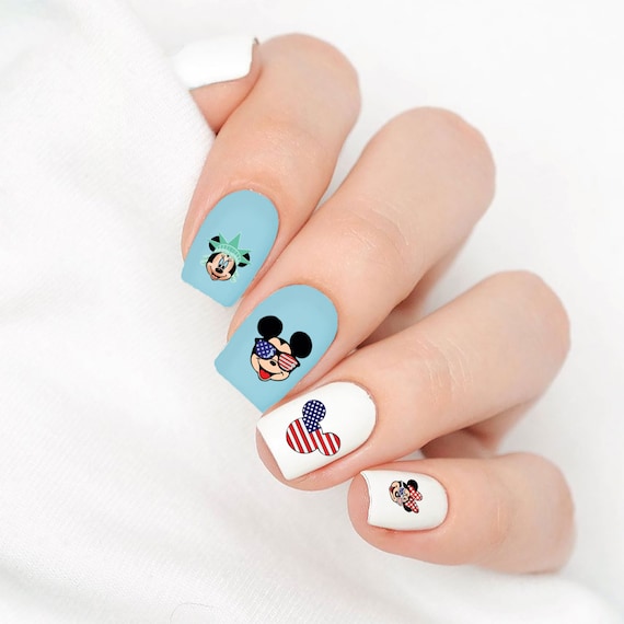 Disney's Mickey Mouse Nail Art Designs! | Calling all DISNEY fans! 🏰✨ You  will LOVE this cute Mickey & Friends manicure! | By cutepolishFacebook