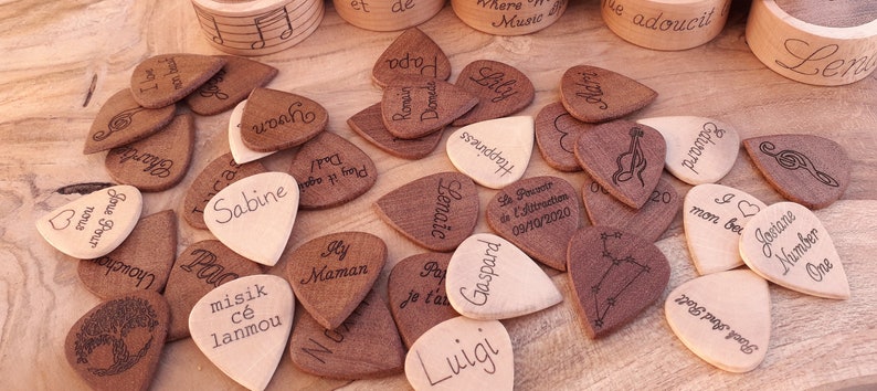 Personalize gift guitar pick with a name in wood, perfect gift for a guitarist or musician image 3