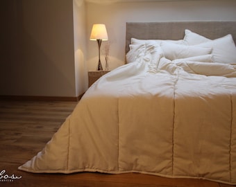 King Comforter All Season thickness, natural wool filled / perfect warmth wool duvet.