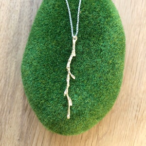 Gouden takje hanger