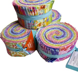 Kaffe Fassett Jelly Roll Fabric, Classic Collection, Pastel colours, 100% Cotton, 2.5" x 44"  40 Quilting Strips - Free Spirit Sorbet