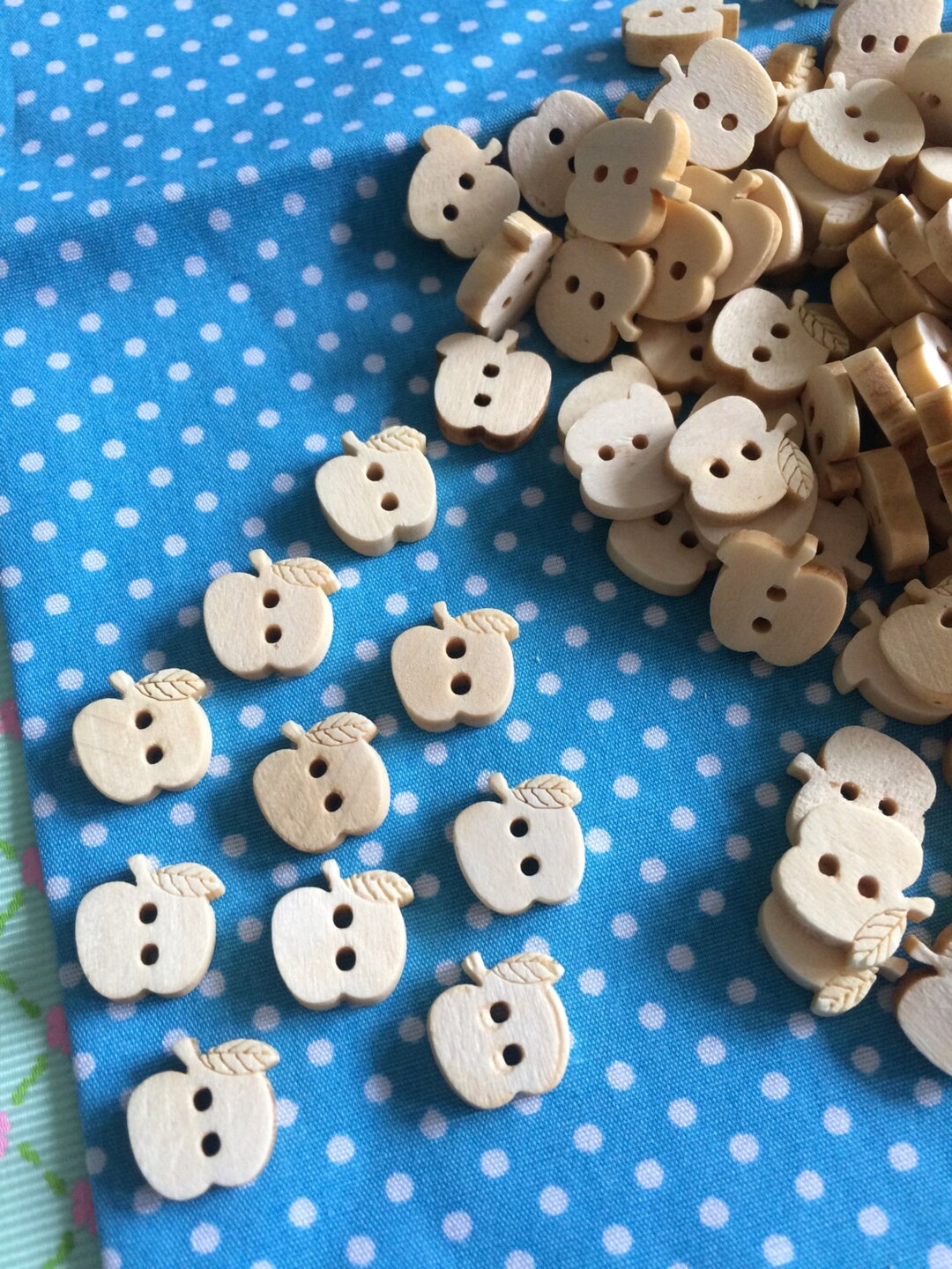 8 Apple Shaped Buttons Scrapbooking, Cardmaking, Sewing, Crafting Etsy