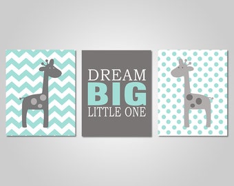 uptown giraffe bedding