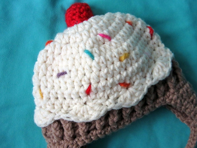Cupcake Hat, baby hats, unique baby gift, newborn hat, new baby gift, cute baby hats, baby hats for girls, baby hats boy, crochet baby hat image 4