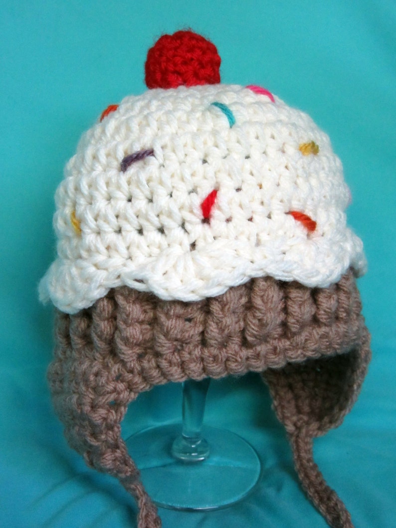 Cupcake Hat, baby hats, unique baby gift, newborn hat, new baby gift, cute baby hats, baby hats for girls, baby hats boy, crochet baby hat image 3