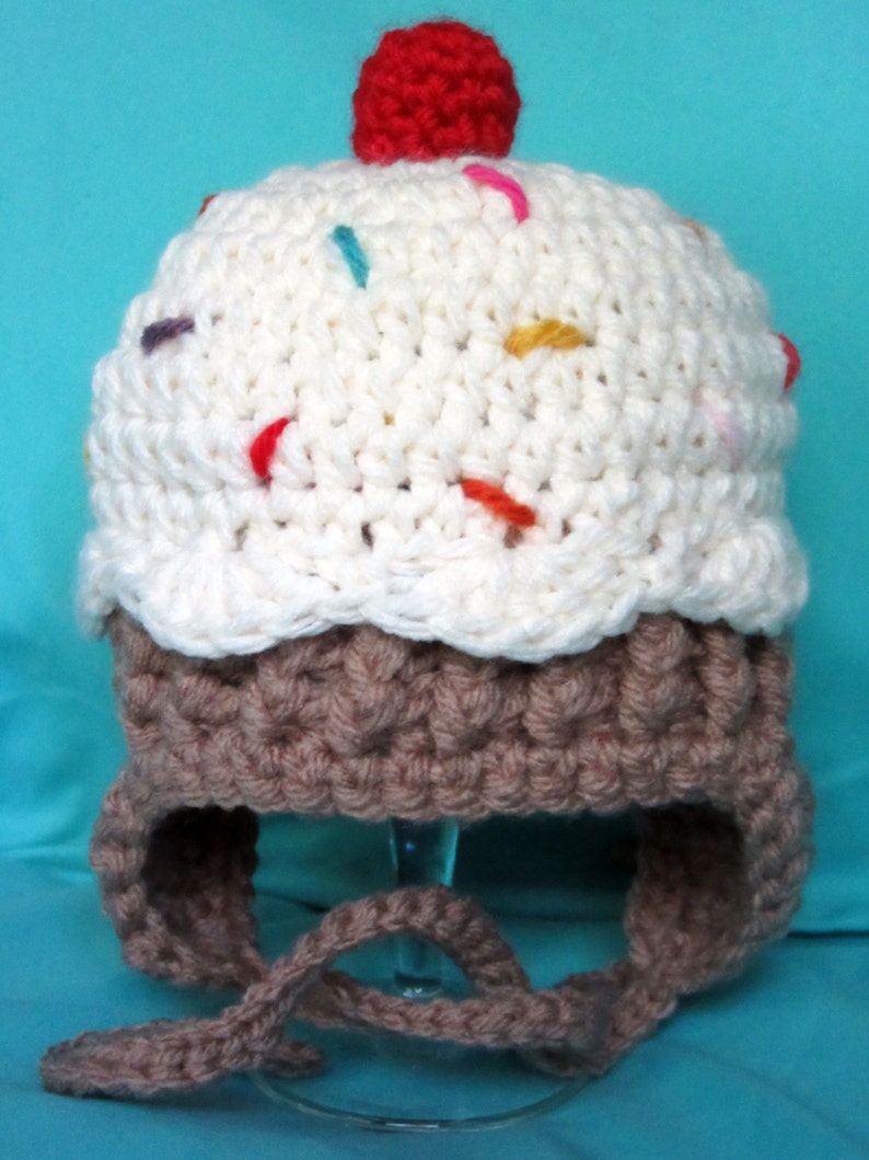 Cupcake Hat, baby hats, unique baby gift, newborn hat, new baby gift, cute baby hats, baby hats for girls, baby hats boy, crochet baby hat image 2