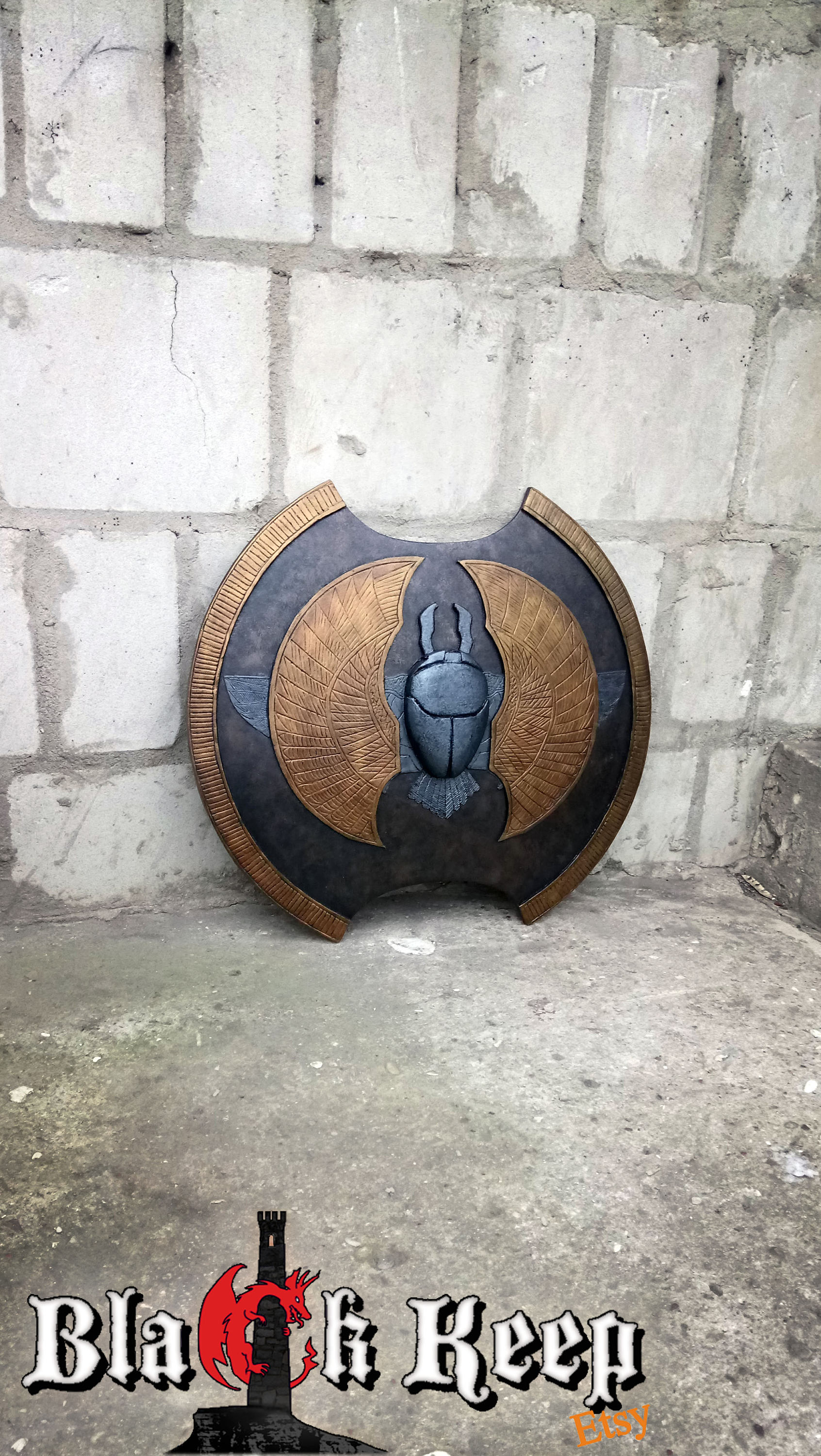 Egyptian shield with a scarab (cosplay)