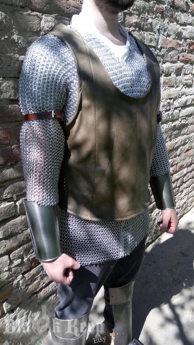 Sunlight armor cosplay/larp image 3
