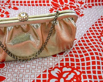 40s Gold Handbag Vintage Rhinestone Flower Latch & Chain Retro Chic Art Nouveau Antique Flapper Elegant Mid Century Metallic Fancy Purse