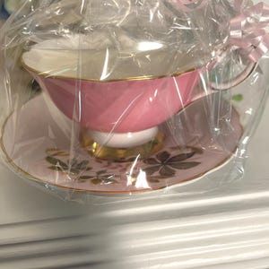 Beautiful Handmade Teacup Candles - Vintage English Teacups - Makes a Perfect Gift