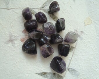 1 pc tymbled amethyst crystal  - tool for witchcraft - perfect for witches, pagans and wiccans