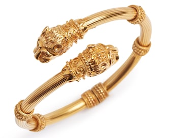 Vintage Zolotas 18KT Double Lion Head Bangle