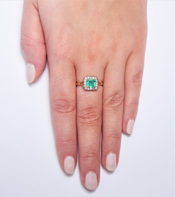 Edwardian 18KT and Platinum Carved Emerald and Di… - image 5