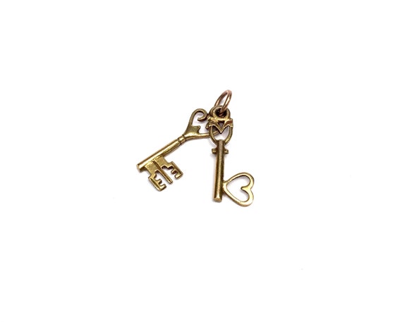 Antique Skeleton Key Charm/Pendant
