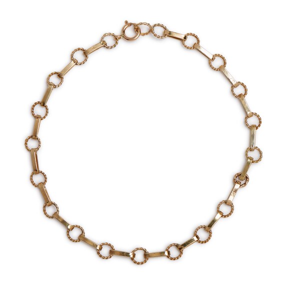Delicate 14KT Twisted Circle and Link Bracelet - image 3