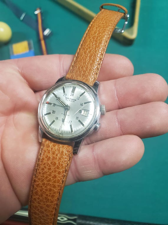 Vintage Waltham Alarm Watch – Vulcain Cricket Caliber 402  – Manual Wind 1960s Men’s Watch