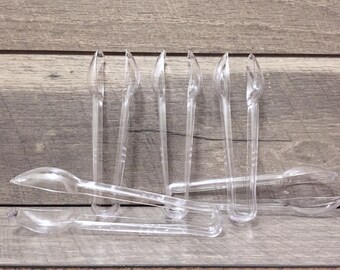 Set of 5 Clear Plastic Candy Tongs