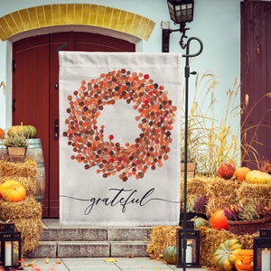 Grateful Wreath Autumn Garden Flag Halloween Décor Outdoor Flag Fall Decoration Seasonal Garden Flag Thanksgiving Gift Porch Decor