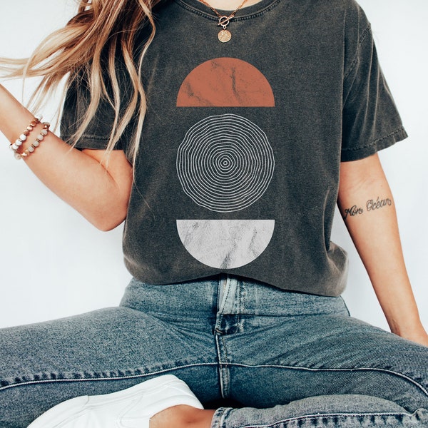 Abstract Geometric Circle, Comfort Colors Tee, Garment Dyed, Boho, Oversized, Vintage, Comfy T-Shirt, Spring Clothing