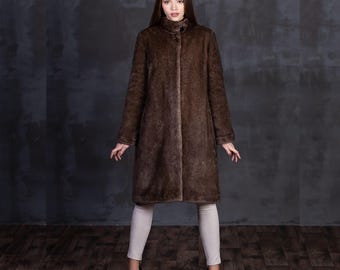 本物のブラウンミンクファーコート：レディースの高級冬アウターウェア