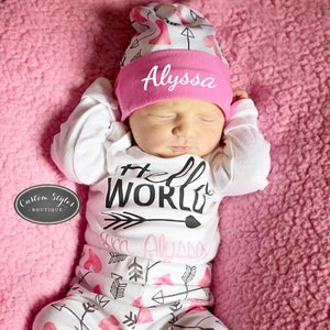 Baby Girl Coming Home Outfit, Hello World, Personalized Bodysuit, Pink Hearts & Arrow Leggings, Hat and Headband, Baby Girl Going Home Set