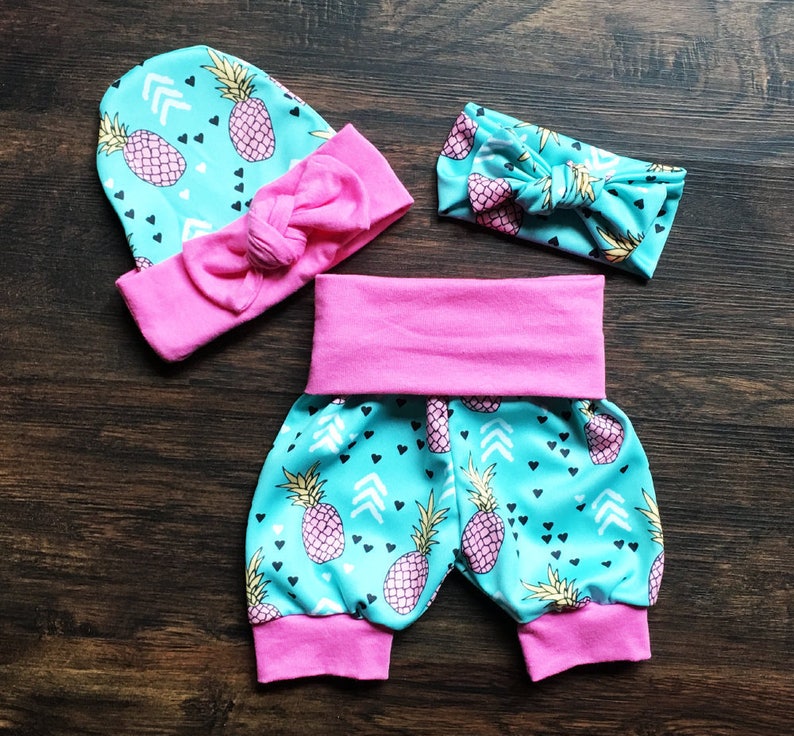 Baby Girl Summer Outfit Father/'s Day Gift First Father/'s Day Teal Shorts With Pink Pineapples /& Cuffs Hat and Headband Baby Girl Shorts