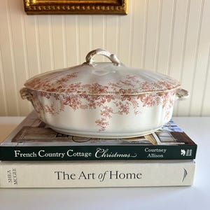 Antique J & G Meakin Ironstone Tureen with Lid – Eulalie Pattern, English 19th Century