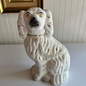 Antique Staffordshire King Charles Spaniel Dog – White with Gold Detail – 9.5&quot; Tall