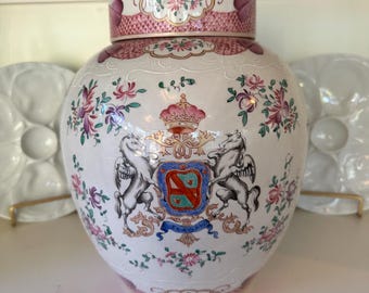 Antique Samson Paris Armorial Porcelain Jar, Famille Rose Floral Design, 12”