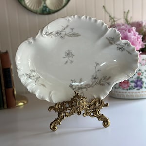Antique Limoges Haviland Handled Bowl – Floral Relief Edge, France