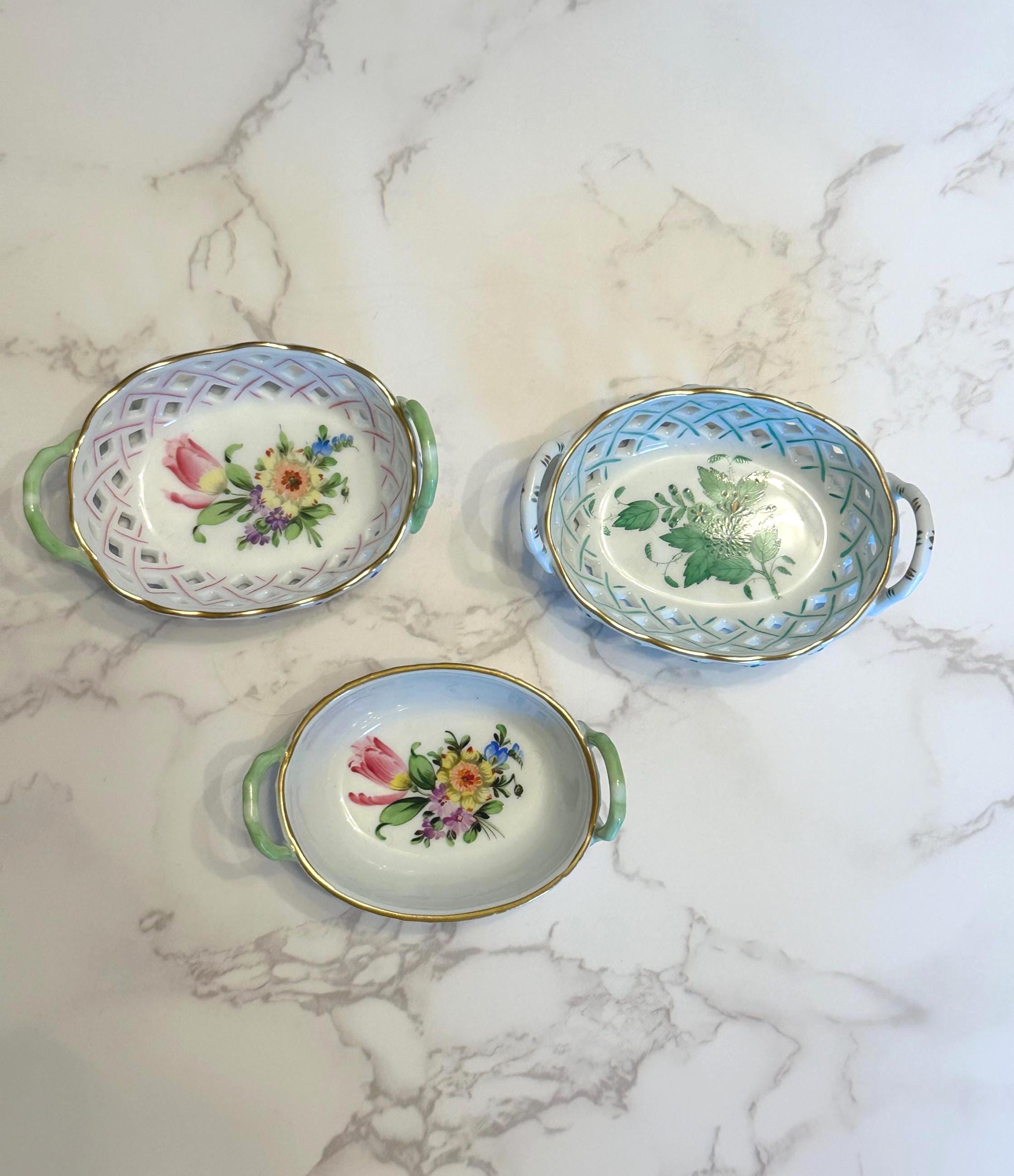 ヘレンド 「カーニバルレディ」置物　ハンガリーmade ヘレンド 「カーニバルレディ」置物 ハンガリーmade - メルカリ