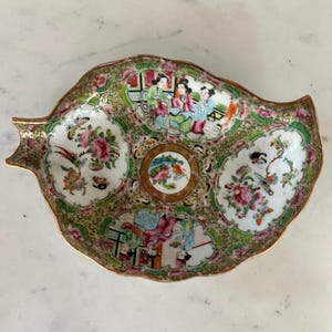 Rose Medallion China - Etsy